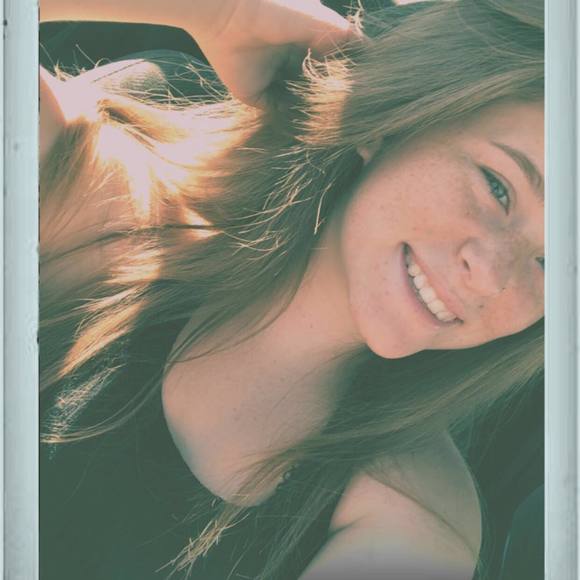 Meet your Posher, Kameyo - Picture 1 of 1